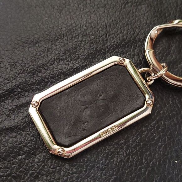 Gucci Leather Embossed Dog Tag KeyChain/Bag Charm GIFTABLE PRISTINE COND… - Picture 11 of 16